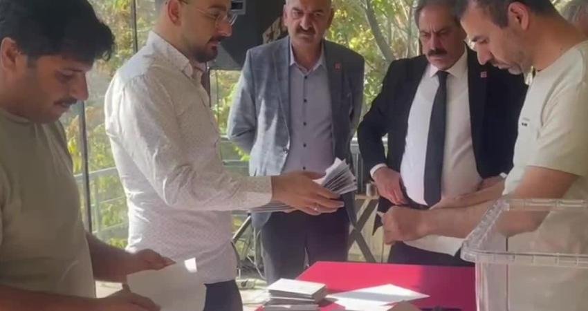 CHP Siirt İl Başkanlığı 39. Olağan Kongresi’nde Nevaf Bilek tek