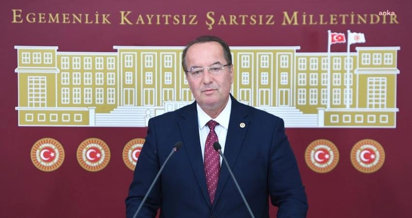 CHP’li Akay: Altyapıya yatırım yok, ama koltuğa doymayanlara sorunsuz terfi var CHP Karabük Milletvekili Cevdet Akay, Balıkesir’in Sındırgı ilçesinde meydana gelen 6.1