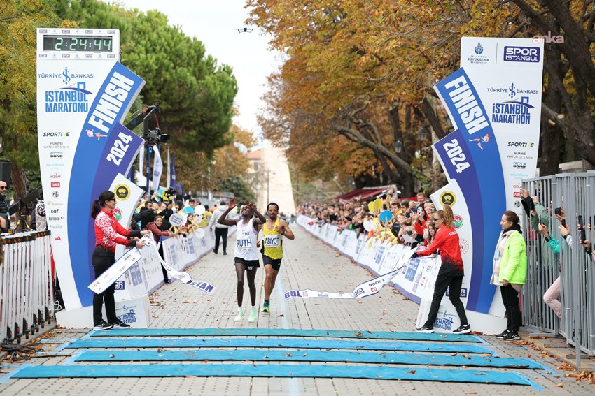 Maratonun hızı kayıtlara yansıdı… Halk Koşusu, 6 dakikada tükendi İstanbul Büyükşehir Belediyesi (İBB) iştiraki Spor İstanbul’un düzenleyeceği Türkiye İş