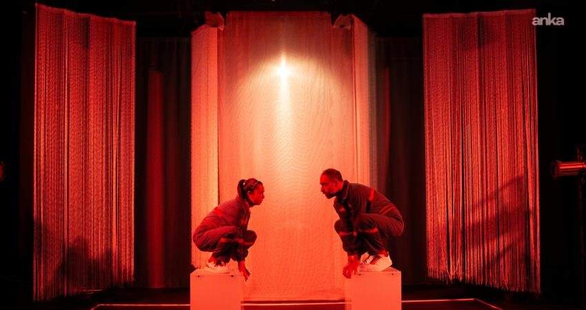 Distopik bir insanlık sorgulaması yapan Proje No2’nin “Büyük Plan” oyunu,