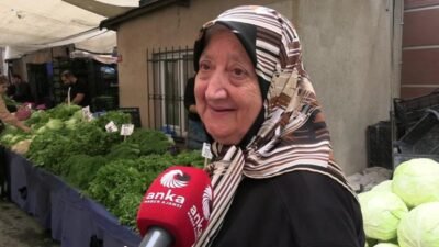 Dünya Yoksullukla Mücadele Günü'nde, Türkiye'deki duruma ilişkin Kasımpaşa semt pazarında