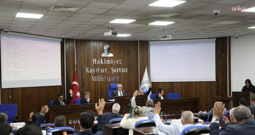 Edremit Belediyesi’nin 2026 mali yılı bütçesi, gelir-gider denkliği sağlanarak 3
