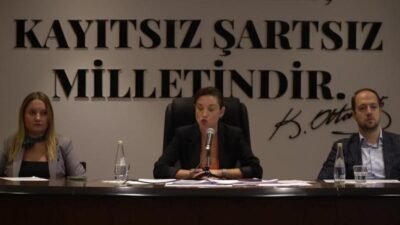 Efes Selçuk Belediye Meclisi'nin ekim ayı toplantısında belediyenin Efes Alt