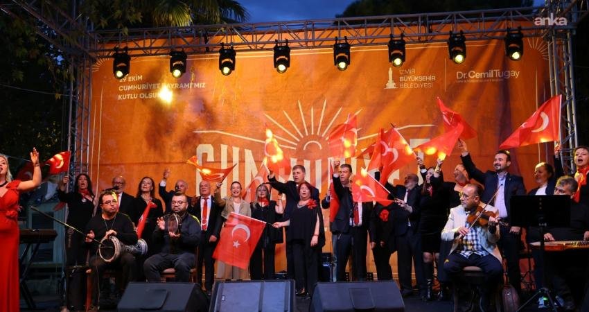 29 Ekim Cumhuriyet Bayramı, İzmir Büyükşehir Belediyesi’nin "Cumhuriyet Her Yerde"