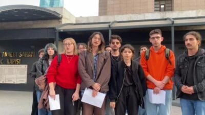 Ege Üniversitesi'nde Adalet Bakanı Yılmaz Tunç'un katılımıyla gerçekleşen akademik yıl