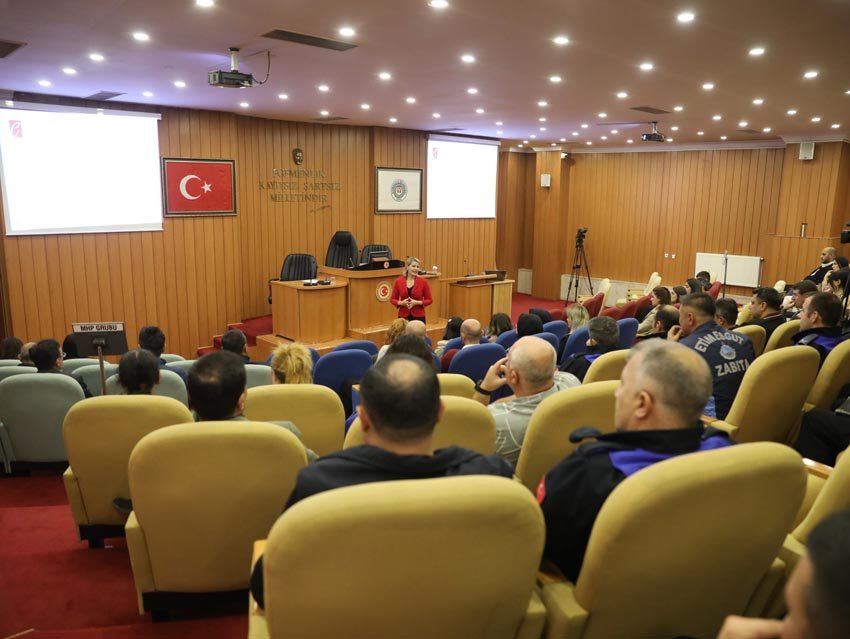 Etimesgut Belediyesi, vatandaşa şeffaf, adil ve etik bir şekilde hizmet