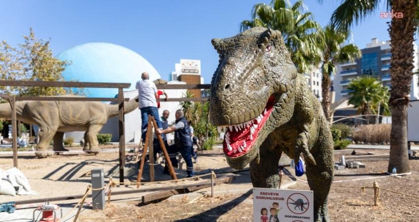 Evrensel Çocuk Merkezi ve Eğitim Kampüsü yenilenen yüzüyle çocukları bekliyor Karşıyaka Belediyesi Evrensel Çocuk Merkezi Eğitim Kampüsü, bakım ve yenileme