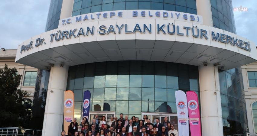 Maltepe Belediyesi, farklı sanat disiplinlerinden sanatçıları “Maltepeli Sanatçılar Forumu”nda bir