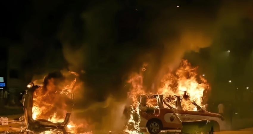 Fas'ta, kamu harcamalarındaki artış ve yolsuzluk iddialarına karşı düzenlenen protestolarda