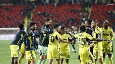 Trendyol Süper Lig’in 10. haftasında Gaziantep FK deplasmanına çıkan Fenerbahçe,