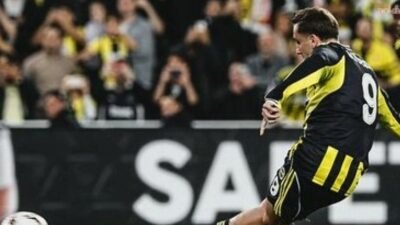 Fenerbahçe, Avrupa Ligi'nin 3. haftasında konuk ettiği Stuttgart'ı 1-0 mağlup etti.