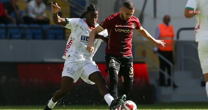 Süper Lig'in  8. hafta maçında Gençlerbirliği, Alanyaspor ile 2-2