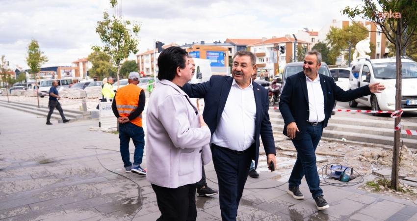 Gölbaşı Belediyesi, ilçenin en işlek caddesi olan Ankara Caddesi’nde yıllardır