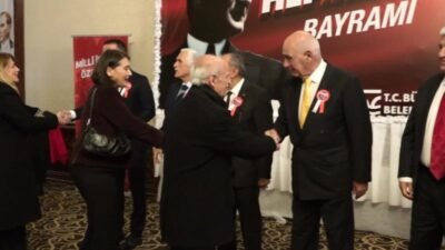 Büyükçekmece’de Cumhuriyet’in 102’nci yılı geleneksel “Cumhuriyet Balosu” ile büyük bir