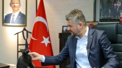 Buca Belediye Başkanı Mimar Görkem Duman, 4 Ekim Dünya Hayvanları