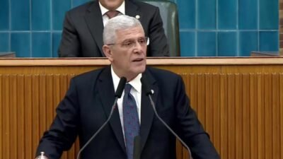 İYİ Parti Genel Başkanı Müsavat Dervişoğlu, "Dün burada, İmralı Canisi