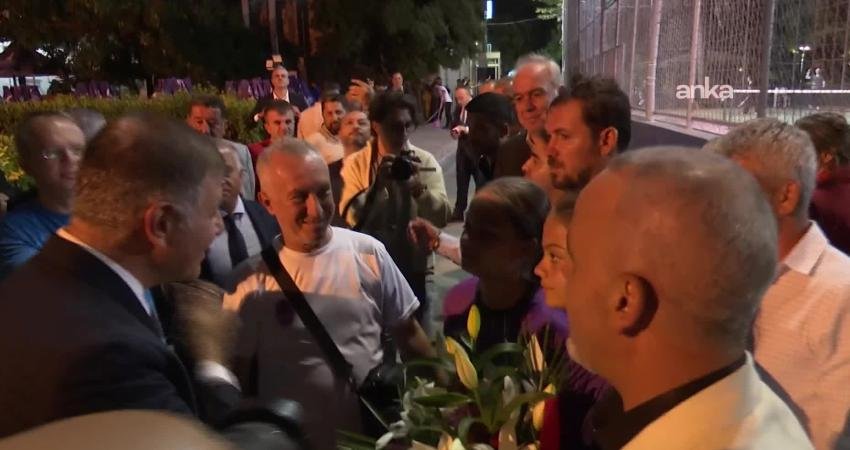 İzmir Büyükşehir Belediyesi’nin kentteki amatör spor kulüplerine bu yıl verdiği