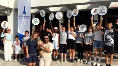 İzmir Büyükşehir Belediyesi’nin sunduğu eğitim hizmetlerinden biri olan İngilizce Speaking