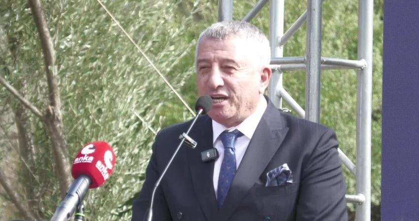 İzmir Güzelbahçe’de Can Dostlar Yeni Yaşam Merkezi kapılarını açtı Güzelbahçe Belediyesi ile İzmir Özel Türk Koleji’nin işbirliğiyle kurulan “Can