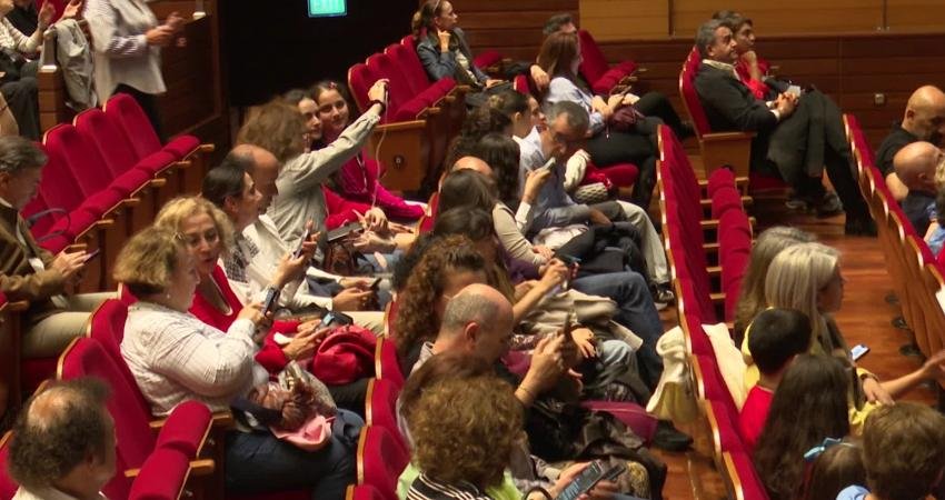 İzmir Büyükşehir Belediyesi Ahmed Adnan Saygun Sanat Merkezi, Cumhuriyet Bayramı'na