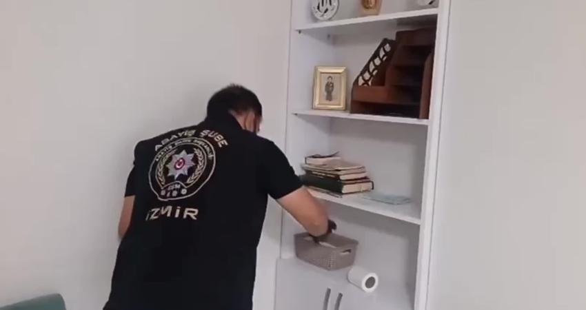 İzmir Emniyet Müdürlüğü ekipleri, kent genelinde hakkında kesinleşmiş hapis cezası