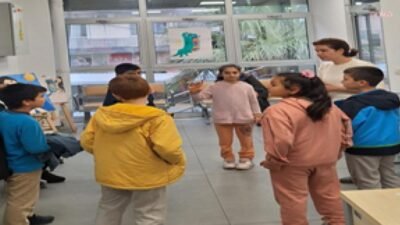 İzmir Akdeniz Akademisi, 'Çocuklar İçin Akdeniz Programı'nın yeni eğitim öğretim