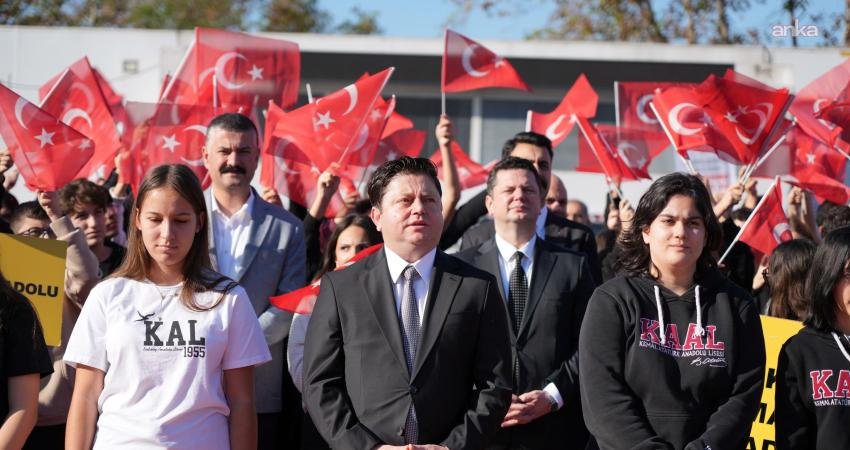 Kadıköy Belediyesi'nin Cumhuriyet Bayramı kutlamaları kapsamında her yıl düzenlediği meşale