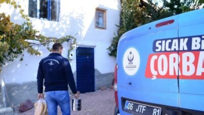 Kahramankazan Belediyesi, ilçede yaşayan ihtiyaç sahibi vatandaşlara yönelik sıcak yemek