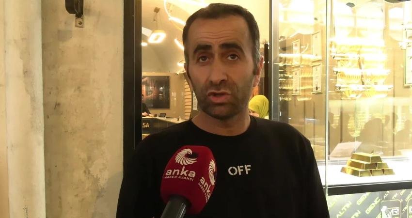 Küresel piyasalarda altının ons fiyatı (31,10 gram) ilk kez 4