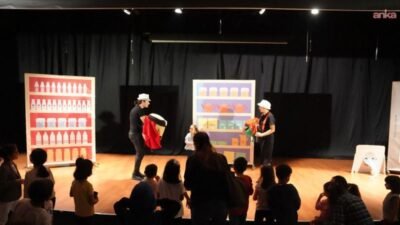 Kartal Belediyesi’nin kültür-sanat etkinlikleri kapsamında düzenlediği çocuk tiyatroları, ilçenin farklı
