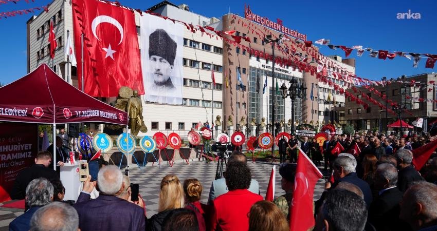 Cumhuriyet’in 102’nci yıl dönümü dolayısıyla Keçiören’de düzenlenen kutlama programı, Keçiören