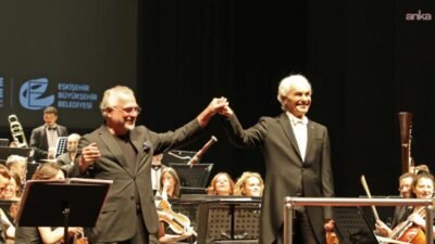 Eskişehir Büyükşehir Belediyesi (EBB) Senfoni Orkestrası bu hafta orkestra şefi