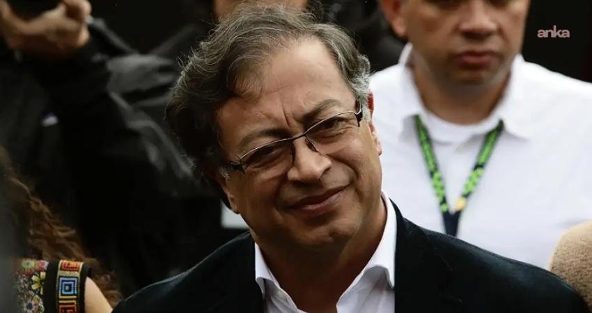 Kolombiya Devlet Başkanı Gustavo Petro, kendisini "bir kabadayı ve kötü