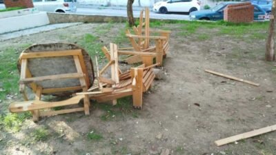 Konak Belediyesi’nin yenileyerek hizmete açtığı Şehit M. Yüce Sonkurt Parkı,