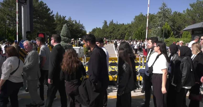  Lösemili Çocuklar Vakfı (LÖSEV), daha önce tedavi gören çocukların aileleri