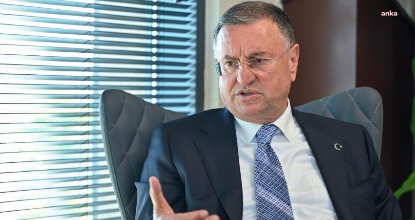 Eski Hatay Büyükşehir Belediye Başkanı Lütfü Savaş, CHP Genel Başkanı