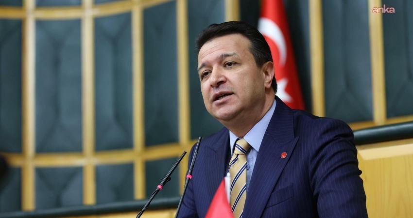 Mahmut Arıkan’dan Sındırgı depreminden etkilenen yurttaşlara geçmiş olsun mesajı Saadet Partisi Genel Başkanı Mahmut Arıkan, Balıkesir'in Sındırgı ilçesinde meydana