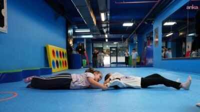 Maltepe Belediyesi’nin ücretsiz kış spor kursları başladı. Bu dönemde 8-12 yaş