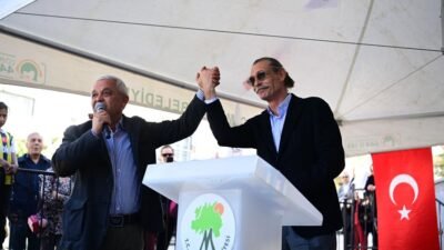 Mamak Belediyesi, ilçedeki ailelerin ve çalışan annelerin ihtiyaçlarına yönelik hizmetlerini