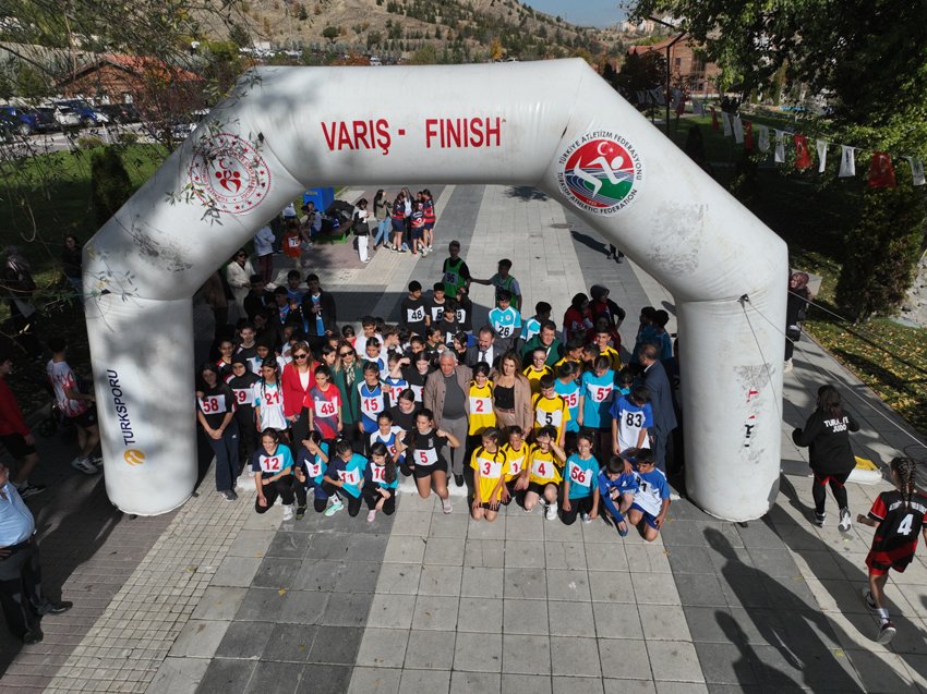 Mamak Belediyesi 29 Ekim Cumhuriyet Bayramı kutlamaları kapsamında, Üreğil Millet