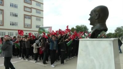 Milli Eğitim Bakanı Yusuf Tekin imzası ile 81 ile gönderilen