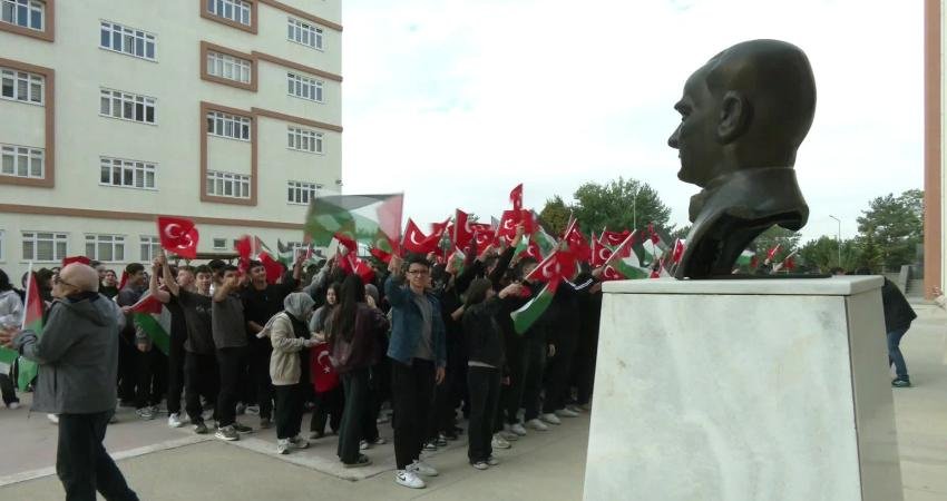Milli Eğitim Bakanı Yusuf Tekin imzası ile 81 ile gönderilen