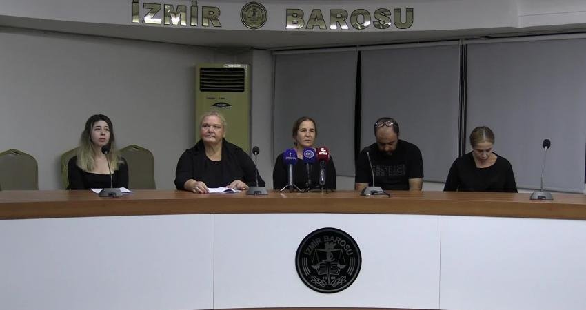 Menemen Haldun Koşay Anadolu Lisesi’nde sınıfta çekilen bir halay videosu