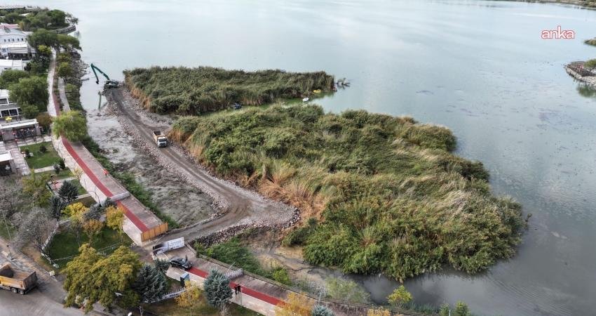 Gölbaşı Belediyesi, Mogan Gölü’nde 2'nci etap temizlik çalışmalarına başladı. Belediye