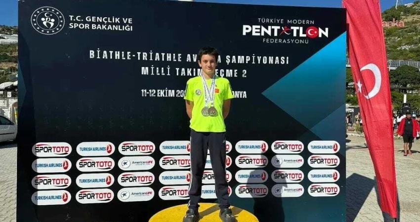 Muğla Büyükşehir Belediyesi sporcusu Kerem Batur Genç, Antalya’nın Alanya ilçesinde