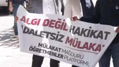 MEB önünde eylem yapan Mülakat Mağduru Öğretmenler Platformu üyeleri yaşadıkları