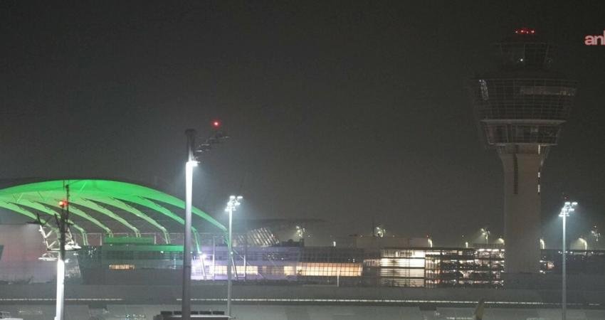 Münih Franz-Josef-Strauß Havalimanı, yeniden drone alarmı nedeniyle uçuşlara kapatıldı. Polis