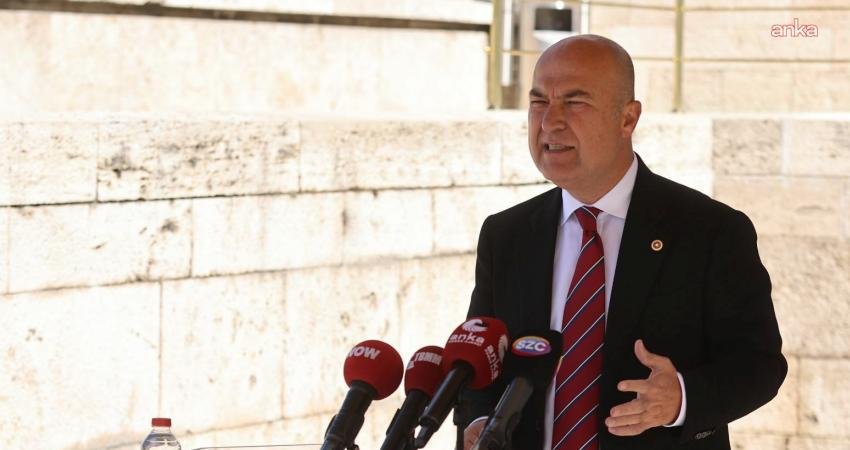 CHP Genel Başkan Yardımcısı Murat Bakan, Ankara’da servis şoförlüğü yapan Binali