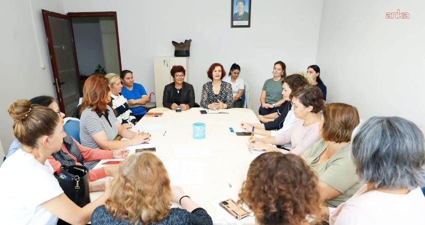 Narlıdere’de ‘kadın hakları’ eğitimleri başladı Narlıdere Belediyesi tarafından her yıl düzenlenen, kadınların insan hakları konusunda