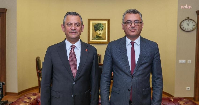 CHP Genel Başkanı Özgür Özel, "KKTC'de bugün yapılan Cumhurbaşkanlığı seçimlerini,